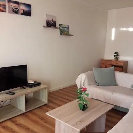 Andrea's 3 Bdr. Sea View